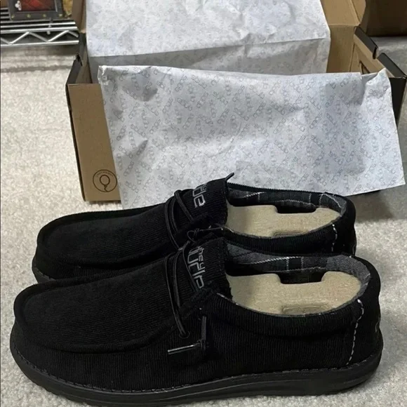 Hey Dude Shoes Wally Black Tie Buckle Exclusive dbe844173b1fac30ab5ff4e3bc658f  main image 3
